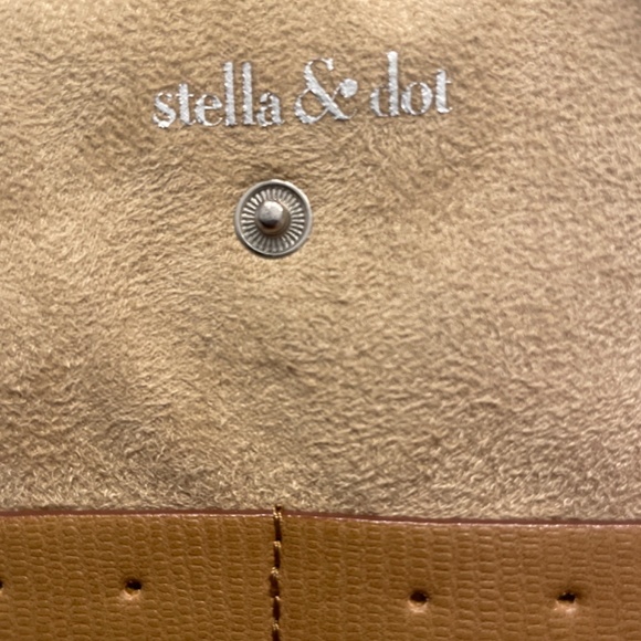 STELLA & DOT -Bring Your Bling TRAVEL JEWELLERY TRI-FOLD CLUTCH. Fun stripes! - Picture 3 of 5